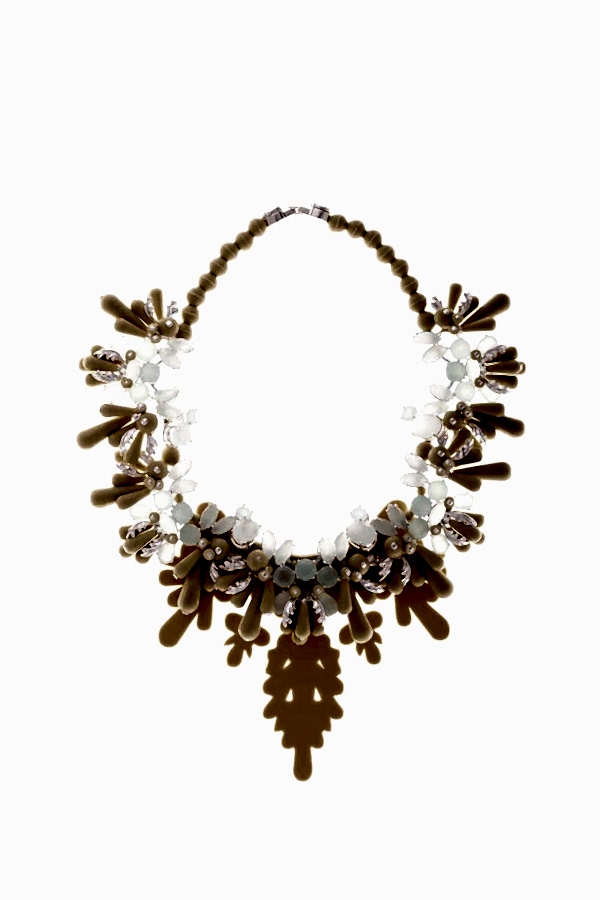 ek-thongpraset-necklace-7-28-15